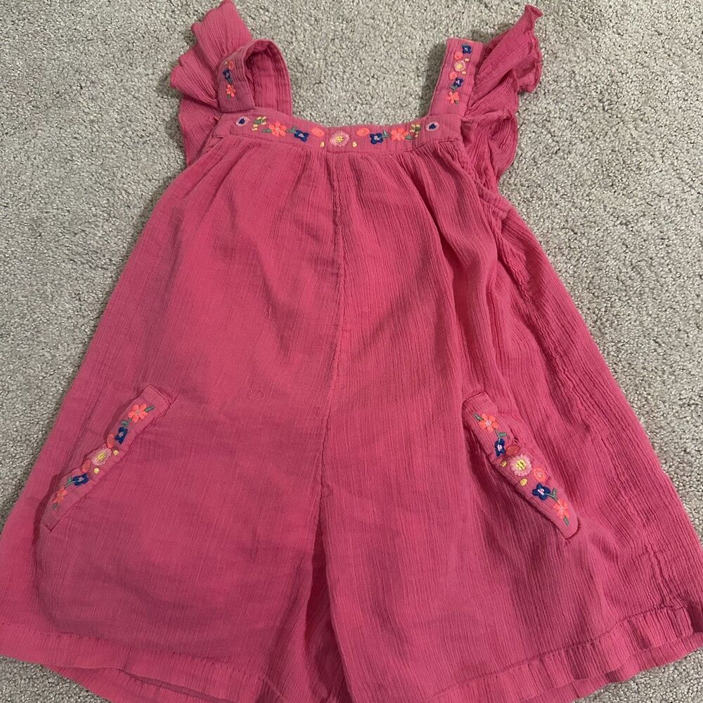 Mini Boden Girl Pink floral Romper Size 2-3 Y